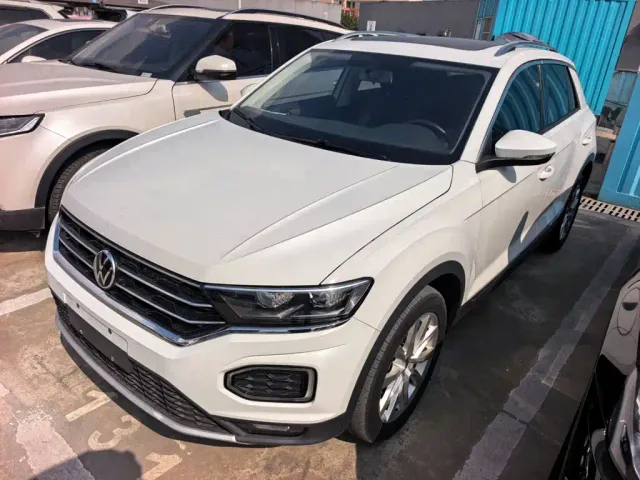 Фотография автомобиля — Volkswagen T-Roc