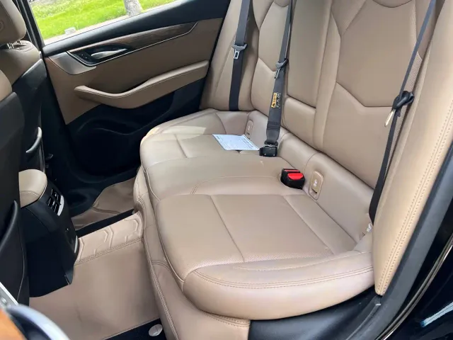 Cadillac CT5 — Фото автомобиля 14