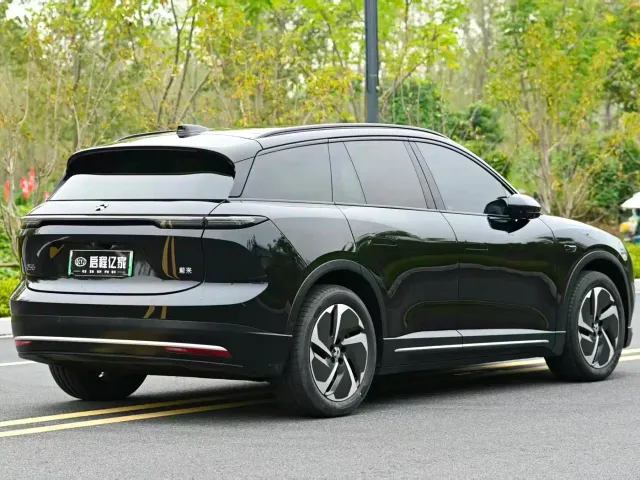 NIO NIO ES6 2024 75kWh — Фото автомобиля 15
