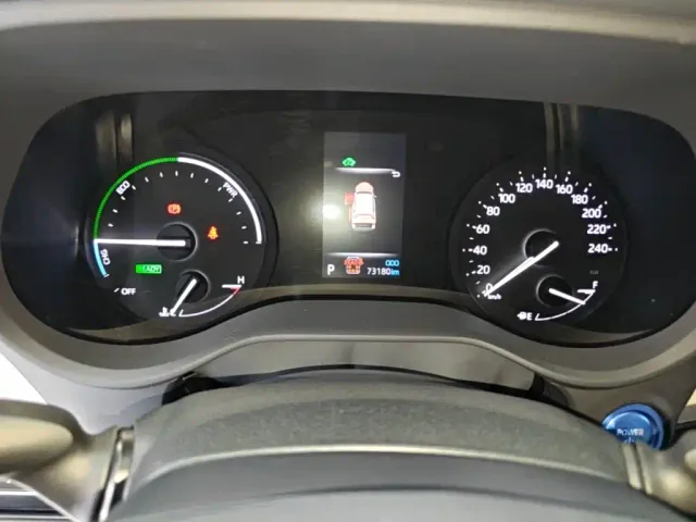 Toyota Sienna — Фото автомобиля 15