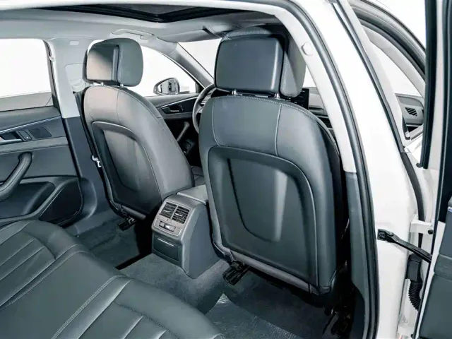 Audi A4L — Фото автомобиля 20