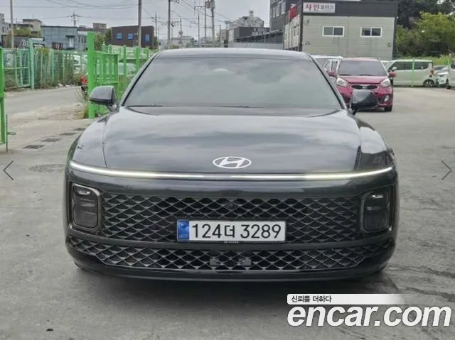 Фотография автомобиля — Hyundai Grandeur GN7