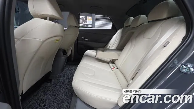Hyundai Avante CN7 — Фото автомобиля 11