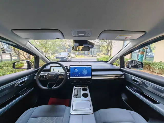 GAC Aion Y — Фото автомобиля 12
