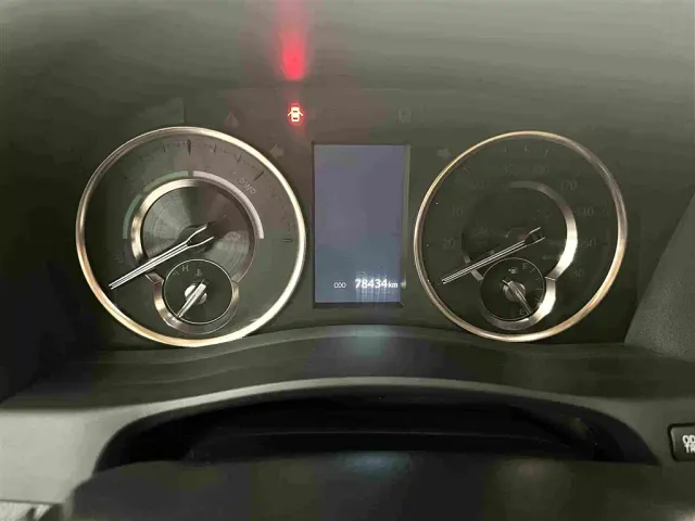 Toyota Alphard 2021 Hybrid 2.5L Luxury — Фото автомобиля 8