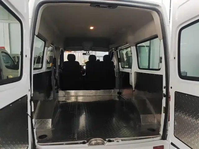 Maxus Xintu V80 — Фото автомобиля 18