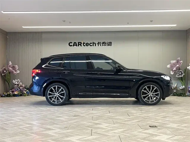 BMW X3 — Фото автомобиля 4