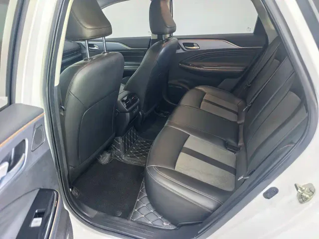 GAC Aion S — Фото автомобиля 6