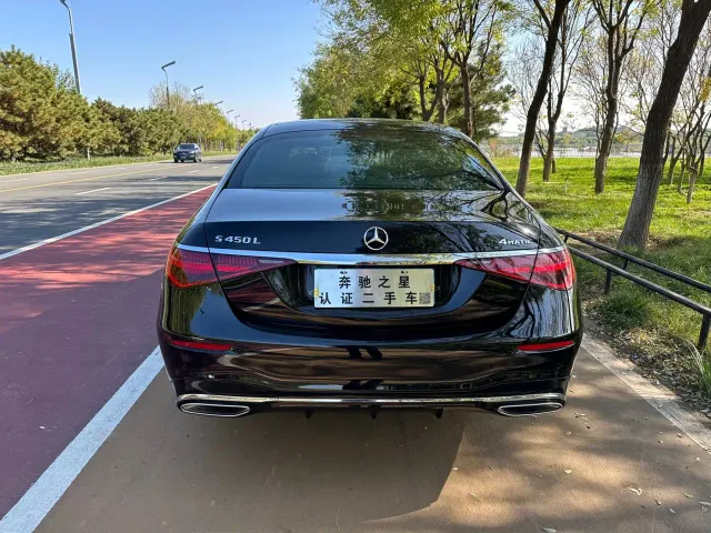 Mercedes-Benz S-Class — Фото автомобиля 18