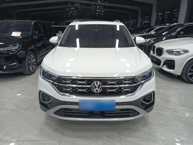 Volkswagen Tayron — Фото автомобиля 2