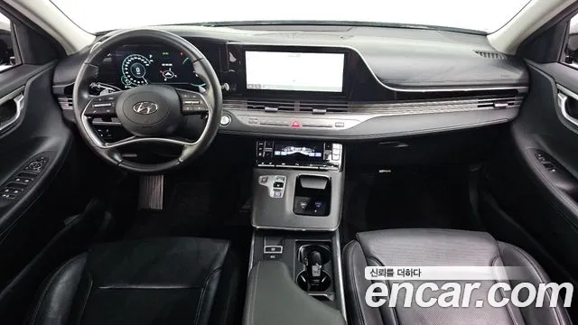 Hyundai Grandeur New — Фото автомобиля 10