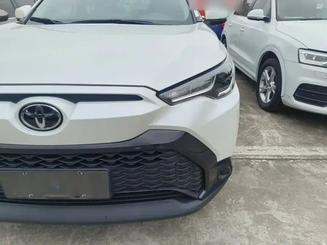 Toyota Frontlander — Фото автомобиля 23