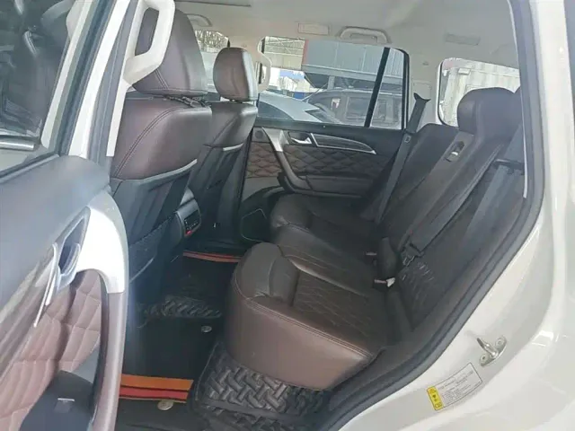 Haval H9 — Фото автомобиля 16