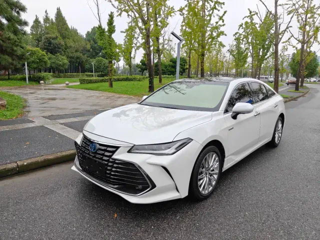 Фотография автомобиля — Toyota Avalon