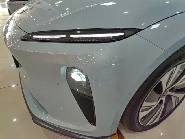 Nio ET5 — Фото автомобиля 23