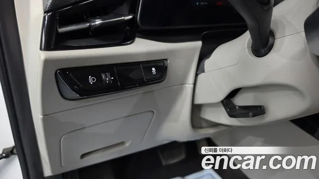 Kia Niro Niro (New) — Фото автомобиля 24