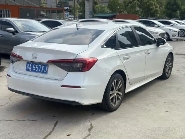 Honda Civic — Фото автомобиля 5