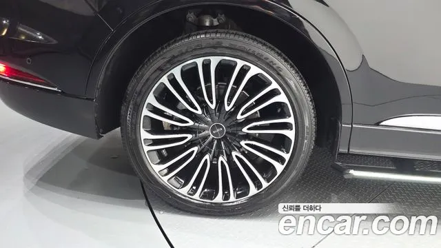 Lincoln Aviator 2nd Gen — Фото автомобиля 5