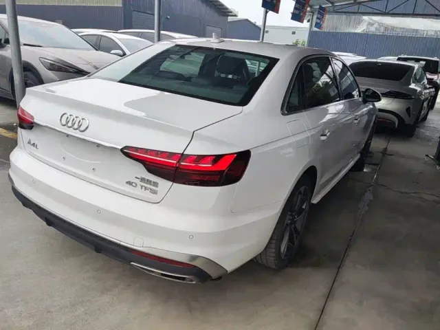 Audi A4L — Фото автомобиля 6