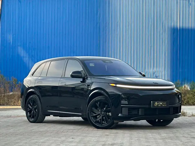 Li Auto L7 — Фото автомобиля 2