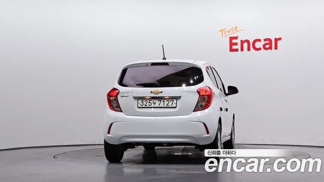Chevrolet Spark — Фото автомобиля 4
