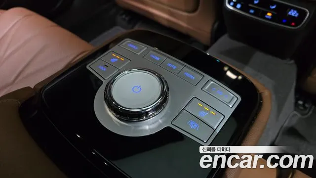 Genesis G80 Бензин 2.5 турбо AWD — Фото автомобиля 23