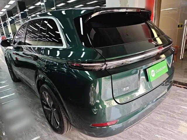 Li Auto L7 — Фото автомобиля 4