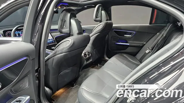 Mercedes-Benz C-Class W206 — Фото автомобиля 12