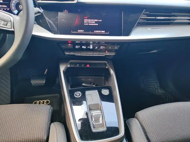 Audi A3 — Фото автомобиля 12
