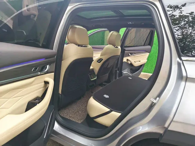 Geely Xingyue L — Фото автомобиля 8