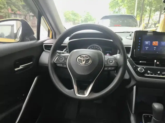 Toyota Frontlander — Фото автомобиля 11