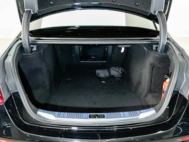 Mercedes-Benz Maybach S-Class — Фото автомобиля 23