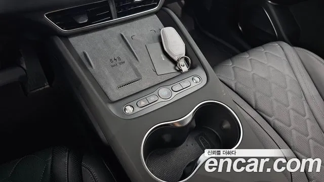 BYD Sealion 7 — Фото автомобиля 25