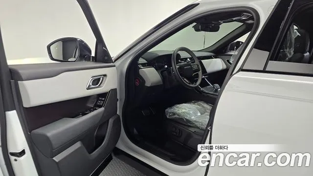 Land Rover Range Rover Velar — Фото автомобиля 10