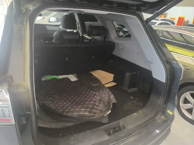 Chery Tiggo 8 — Фото автомобиля 18