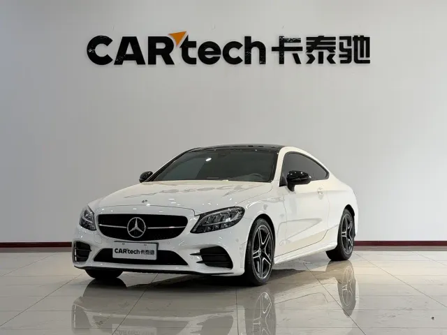 Фотография автомобиля — Mercedes-Benz C-Class
