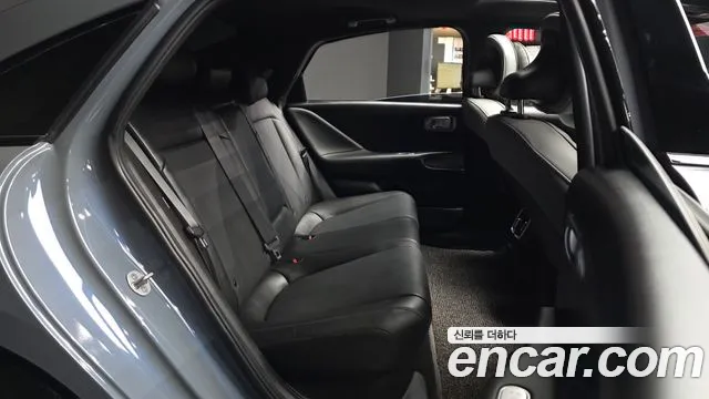 Hyundai Ioniq 6 — Фото автомобиля 18