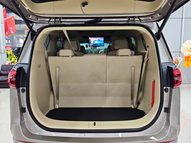 Buick Buick GL8 2023 ES Landmaster Luxury — Фото автомобиля 19