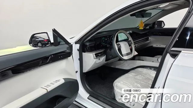 Hyundai Grandeur GN7 — Фото автомобиля 15