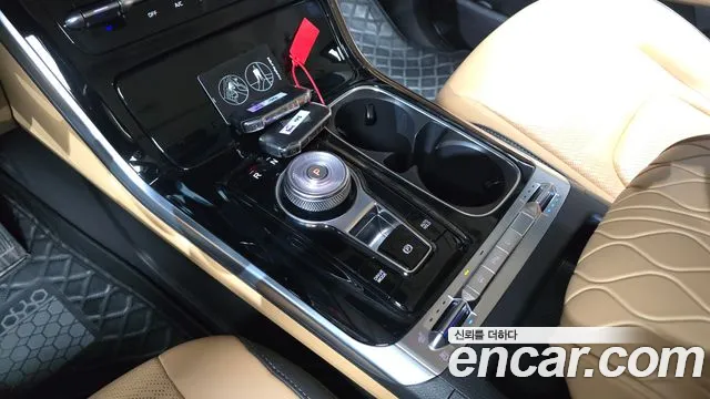 Kia Carnival 4th Gen — Фото автомобиля 12