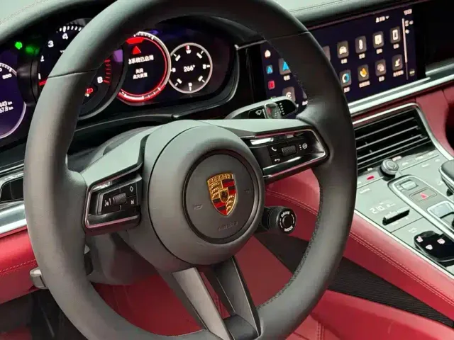 Porsche Panamera — Фото автомобиля 5