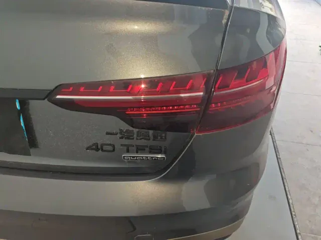 Audi A4L — Фото автомобиля 7