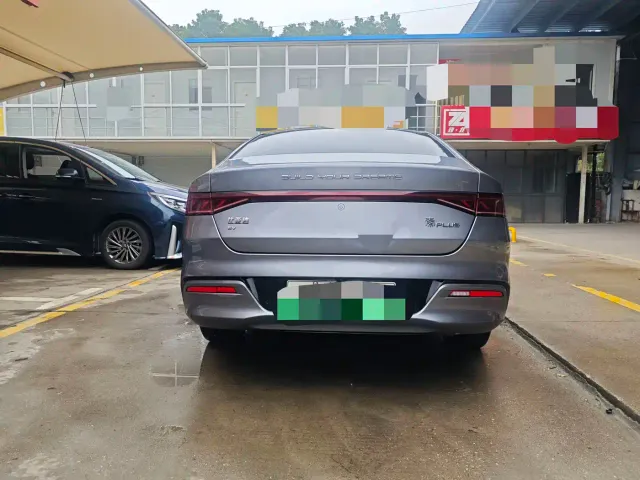 BYD Qin PLUS — Фото автомобиля 8