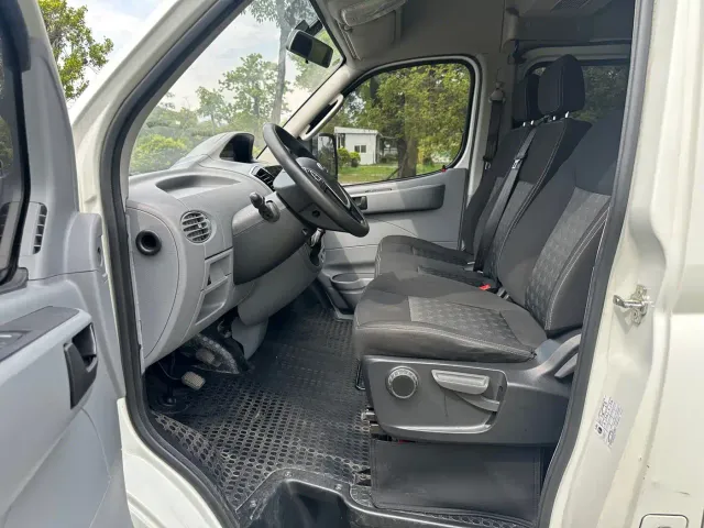 Maxus Xintu V80 — Фото автомобиля 8