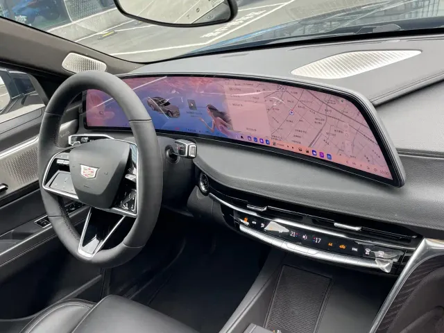 Cadillac CT6 — Фото автомобиля 12