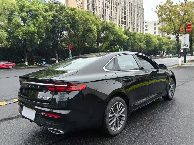 Geely Xingrui — Фото автомобиля 9