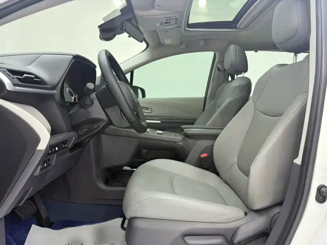Toyota Granvia — Фото автомобиля 22
