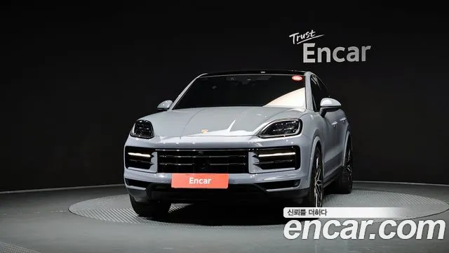 Porsche Cayenne — Фото автомобиля 3