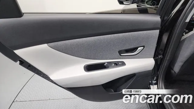 Hyundai AVANTE Avante (CN7) — Фото автомобиля 25