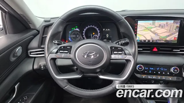 Hyundai Avante CN7 — Фото автомобиля 21